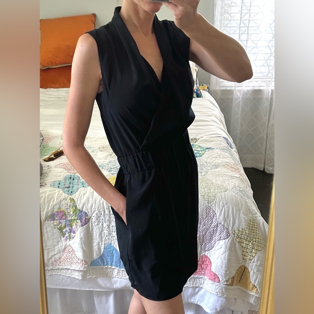 Black Structured Express Sleeveless Dress